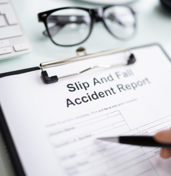 a no obligation consultation with a personal injury lawyer handling slip and fall cases with an insurance company under Pennsylvania law