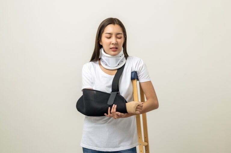 Average Settlement for a Broken Arm Injury