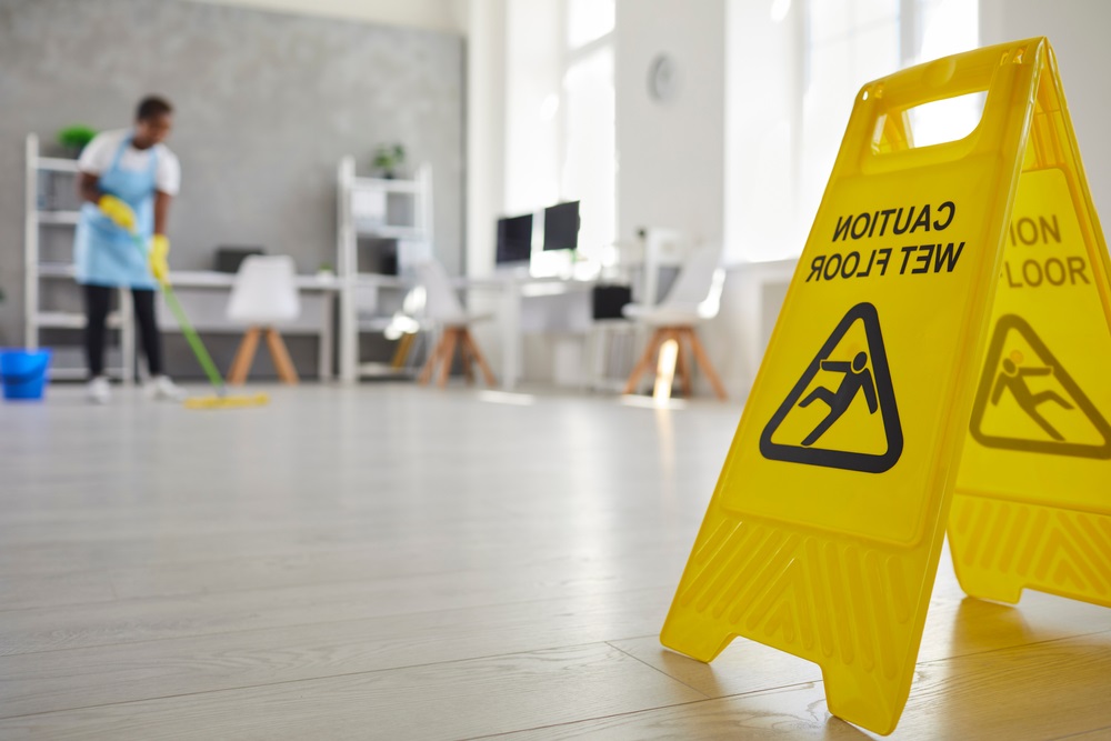 What-Photographs-And-Video-Evidence-Should-I-Capture-After-A-Slip-And-Fall-Accident