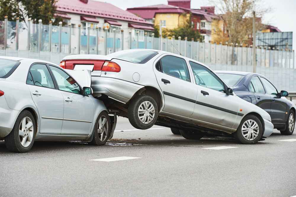 Common 3-Car Accident Scenarios And Who’s At Fault