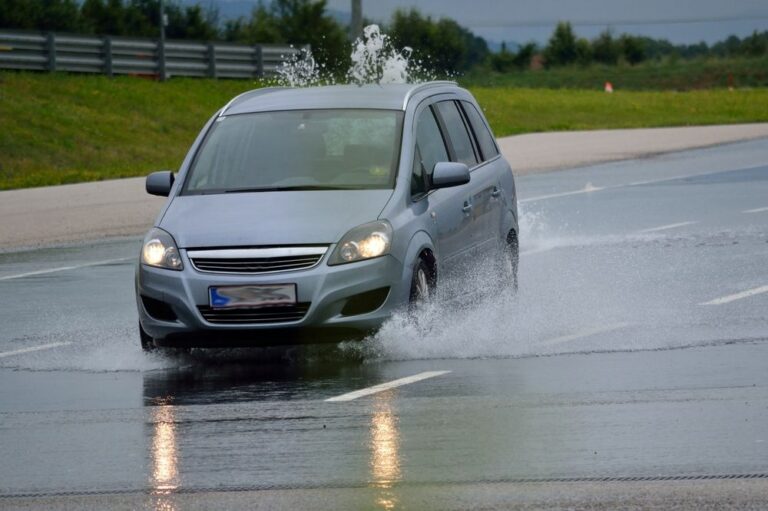 Is Hydroplaning An At-Fault Accident